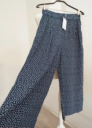 Magnifique Pantalon Femme À Jambes Larges & Other Stories-Marine T34, brand: & Other Stories, condition: New with tags, size: XS / 34 / 6, €29.00, €31.15 includes Buyer Protection