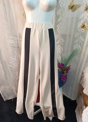 👖Calças Shein Largas Beje Tamanho M/L Novas, marque: Shein, état: Neuf sans étiquette, taille: M / 38 / 10, 5,00 €, 5,95 € Protection acheteurs incluse