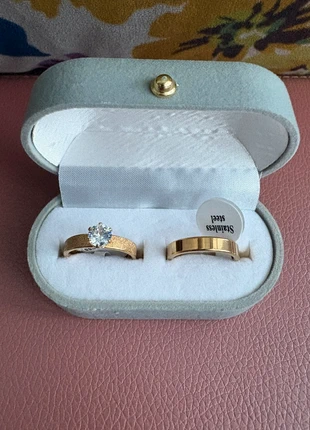 2pcs 18k gold plated synthetic zirconia ring set new in velvet ring box, condition: New without tags, size: 16.9 mm / M½, £15.00, £16.45 includes Buyer Protection Pro