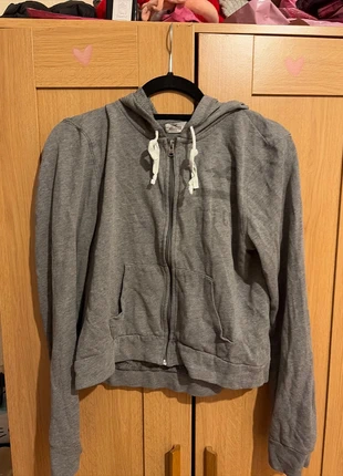 Hollister zip up jumper, brand: Hollister, condition: Good, size: L / UK 16-18, £2.00, £2.80 includes Buyer Protection