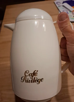 Thermo café vintage 500ml, merk: cafe vintage, staat: Heel goed, € 5,00, € 5,95 inclusief Kopersbescherming