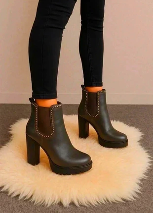 Bottine erynn pointure 37, brand: ERYNN, condition: Very good, size: 37, €18.00, €19.60 includes Buyer Protection