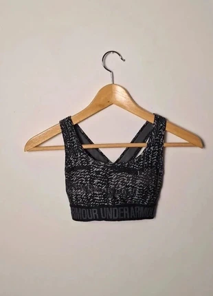 Brassière under armour avec coques Taille XS noir grise à motifs, marke: Under Armour, zustand: Sehr gut, größe: XS, 9,00 €, 10,15 € beinhaltet Vinted-Käuferschutz Pro