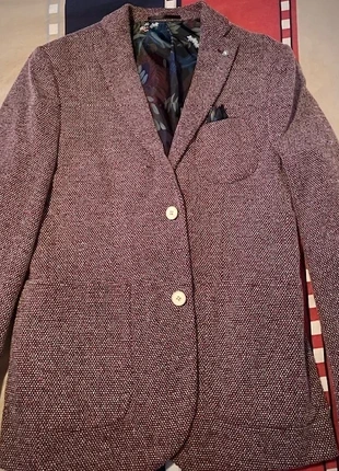 X-mas Deal: WE Fashion l Blazer l Burgundy, merk: WE, staat: Nieuw zonder prijskaartje, maat: M, € 62,95, € 66,80 inclusief Kopersbescherming