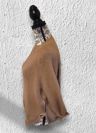 Pull neuf Shein Curve OXL convient mieux à un L, brand: Shein, condition: Very good, size: L / 40 / 12, €15.00, €16.45 includes Buyer Protection