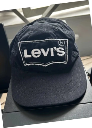 Casquette Levi’s noire logo brodé – 100% coton – Taille réglable 54 cm, merk: Levi's, staat: Nieuw met prijskaartje, maat: 54, € 20,99, € 22,74 inclusief Kopersbescherming