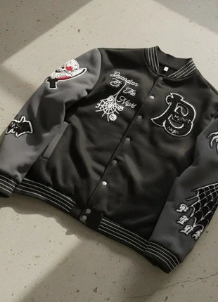 Veste varsity noir & gris – grunge / streetwear / goth / tendance, brand: Shadow Ivy Studio, condizioni: Ottime, taglia: M, €70.00, €74.20 include la Protezione acquisti