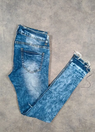 Jean skinny bleu délavé femme – taille FR 34 US 6 effet usé Y2K vintage, merk: Vintage Dressing, staat: Heel goed, maat: XS / 34 / 6, € 14,90, € 16,35 inclusief Kopersbescherming