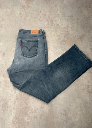 Jean Levi’s 505 Straight Femme Bleu vintage – Taille 40 (W30 L30), merk: Levi's, staat: Heel goed, maat: L / 40 / 12, € 21,00, € 22,75 inclusief Kopersbescherming Pro