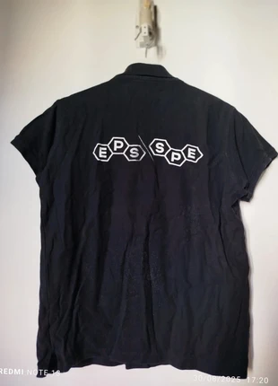 Polo noir taché Taille XS., merk: Noir, staat: Veelgebruikt, maat: XS, € 1,00, € 1,75 inclusief Kopersbescherming