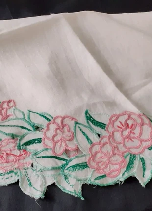 French vintage embroidered linen doily / tray cloth -P2335, marke: Fait Main, zustand: Sehr gut, 1,25 €, 2,01 € beinhaltet Vinted-Käuferschutz Pro