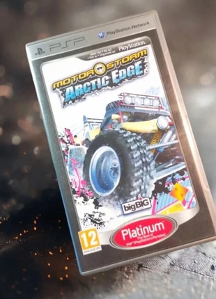 Motor storm artic edge platinum editie psp game, staat: Heel goed, € 12,00, € 13,30 inclusief Kopersbescherming