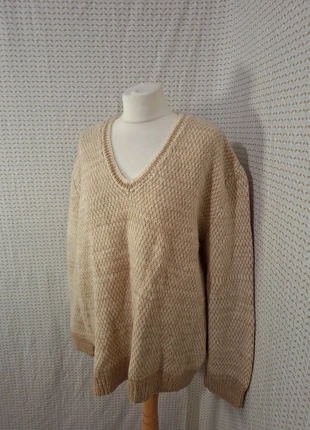 Pull beige col V Mademoiselle-Élégance - Taille 3XL - 46, marque: Mademoiselle-Élégance, état: Très bon état, taille: XXXL / 46 / 18, 13,00 €, 14,35 € Protection acheteurs (Pro) incluse
