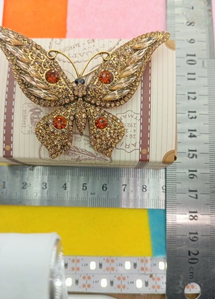 Broche avec la boîte, marca: Broche.fr, estado: Muito bom, €5.00, €5.95 inclui Proteção do Comprador Pro