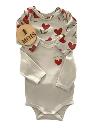 Lot 2 bodies cœurs TAO, marque: TAO, état: Bon état, taille: Jusqu'à 1 mois / 50 cm, 2,00 €, 2,80 € Protection acheteurs (Pro) incluse