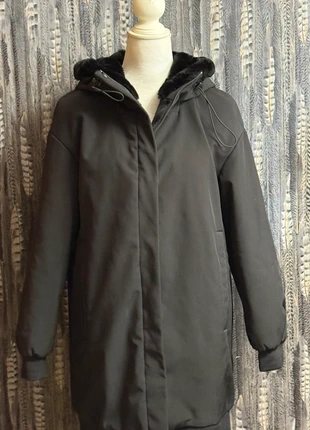 Zara trafaluc jas maat M, merk: Zara Trafaluc, staat: Heel goed, maat: M / 38 / 10, € 10,00, € 11,20 inclusief Kopersbescherming