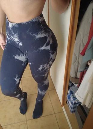 leggings scrunchbum elasticizzati, marque: Shein, état: Très bon état, taille: M / 38 / 10, 6,00 €, 7,00 € Protection acheteurs incluse