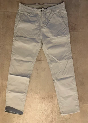 Jean blanc Zara - très bon état, marque: Zara, état: Très bon état, taille: S, 5,00 €, 5,95 € Protection acheteurs incluse