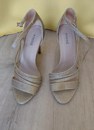 Escarpins, marca: André, estado: Muito bom, tamanho: 38, €10.00, €11.20 inclui Proteção do Comprador