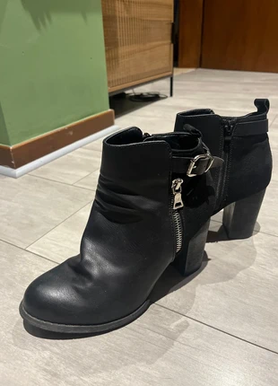 Bottines de soirée Erynn, marque: ERYNN, état: Très bon état, taille: 38, 10,00 €, 11,20 € Protection acheteurs incluse