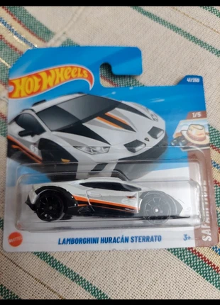 lamborghini huracan sterrato hot wheels, brand: Hot Wheels, condizioni: Nuovo con cartellino, taglia: 12 anni / 152 cm, €2.50, €3.33 include la Protezione acquisti