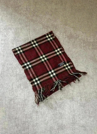 Écharpe Burberry bordeaux, brand: Burberry, condizioni: Ottime, €50.00, €53.20 include la Protezione acquisti Pro