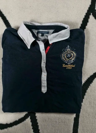 Pull Tommy Hilfiger Col V Taille M bleu marine Femme Women PULL431, marca: Tommy Hilfiger, estado: Muito bom, tamanho: M / 38 / 10, €13.99, €15.39 inclui Proteção do Comprador Pro