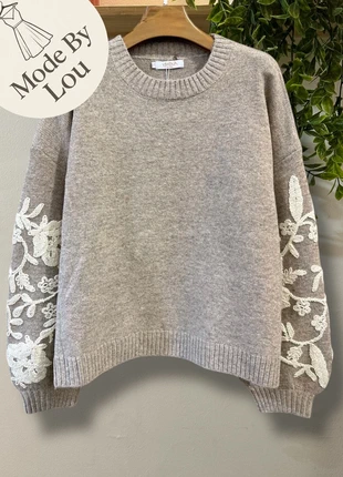 Pull laine Oversize Brodé Floral Taupe, marque: Boutique indépendante, état: Très bon état, taille: L / 40 / 12, 34,90 €, 37,35 € Protection acheteurs (Pro) incluse