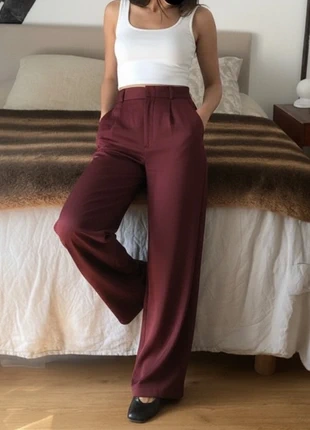 Pantalon Jambes Larges Bordeaux Formel/Quotidien - Coupe Flattante & Élégante - 368, marque: tryui, état: Très bon état, taille: S / 36 / 8, 39,99 €, 42,69 € Protection acheteurs (Pro) incluse