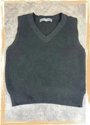 Pull sans manche Noir Taille XS Primark, merk: Primark, staat: Heel goed, maat: XS / 34 / 6, € 4,00, € 4,90 inclusief Kopersbescherming Pro