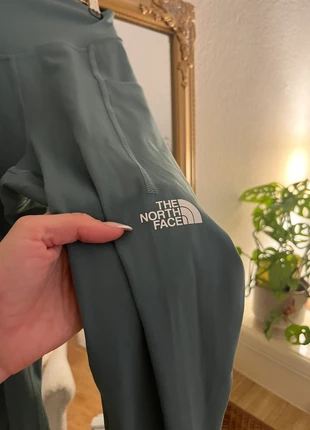 The North Face leggings Sporthose sportleggings fittnes gym sport xs türkis hellblau, merk: The North Face, staat: Heel goed, maat: XS / 34 / 6, € 16,99, € 18,54 inclusief Kopersbescherming