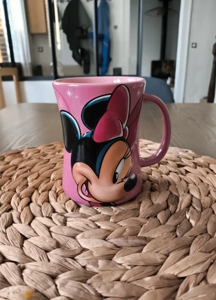 Tasse Disneyland Paris Minnie, brand: Disneyland Paris, condizioni: Ottime, €4.00, €4.90 include la Protezione acquisti