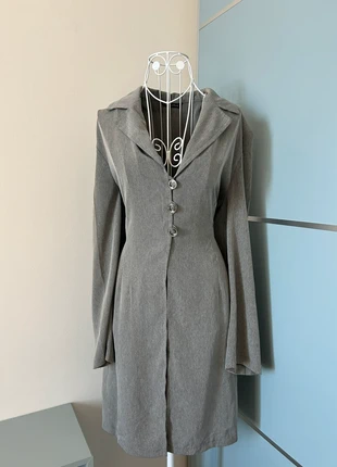 Cappotto leggero grigio elegante – modello lungo con bottoni, brand: Made In Italy, condizioni: Ottime, taglia: S / IT 40 / EU 36, €7.00, €8.05 include la Protezione acquisti