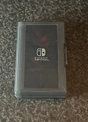 Nintendo Switch Game Card Case for 24 games, merk: Nintendo, staat: Heel goed, € 9,95, € 11,15 inclusief Kopersbescherming Pro