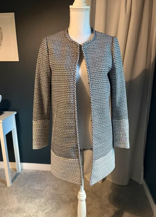 Veste chic H&M bleu marine et blanche effet tweed taille 36, merk: H&M, staat: Heel goed, maat: S / 36 / 8, € 20,00, € 21,70 inclusief Kopersbescherming