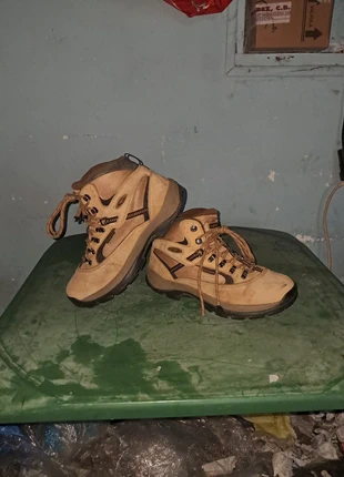 Botas de montaña T44, marque: Hi-Tec, état: Bon état, taille: 44, 17,00 €, 18,55 € Protection acheteurs incluse