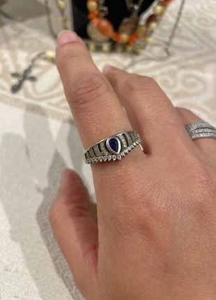 Bague élégante en argent sterling 925 avec zirconiums et saphir., brand: Argent 925, condition: Very good, size: 19 mm Ø, €47.25, €50.31 includes Buyer Protection