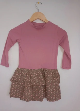 Robe file 7 ans manche longue très bon état sans marque, staat: Heel goed, maat: 7 jaar / 122 cm, € 1,00, € 1,75 inclusief Kopersbescherming