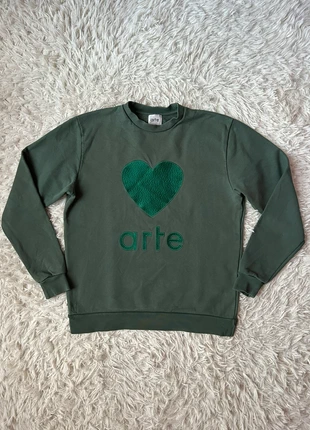 Sweat - Pull Arte / vert foncé / imprimé coeur + écriture Arte vert / taille M, marque: Arte, état: Très bon état, taille: M, 34,99 €, 37,44 € Protection acheteurs incluse