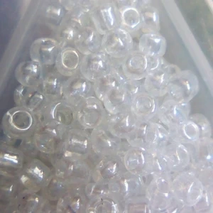 8 g de perles rocaille rondes 8/0 transparent blanc – bijoux DIY et créations, marke: BLANC, zustand: Neu, 1,00 €, 1,75 € inklusive Vinted-Käuferschutz