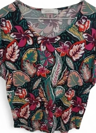 T-shirt Promod fleuri coloré – Taille S, marque: Promod, état: Très bon état, taille: S / 36 / 8, 5,00 €, 5,95 € Protection acheteurs (Pro) incluse