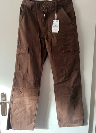 Pantalon cargo Stradivarius, marque: Stradivarius, état: Neuf avec étiquette, taille: L / 40 / 12, 13,00 €, 14,35 € Protection acheteurs incluse