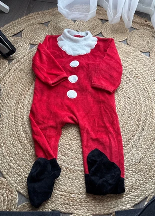 Pyjama Noël 2 ans, merk: Kiabi, staat: Heel goed, maat: 18-24 maanden / 86 cm, € 3,00, € 3,85 inclusief Kopersbescherming