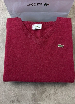 Pull col V lacoste unies rouge logo brodé taille M homme / KZ170, merk: Lacoste, staat: Heel goed, maat: M, € 34,90, € 37,35 inclusief Kopersbescherming