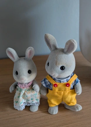 2 Sylvanian families konijntjes, marca: Sylvanian, estado: Bom, tamanho: Tamanho único, €3.90, €4.80 inclui Proteção do Comprador