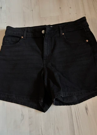 Shorts zwart, marque: H&M, état: Très bon état, taille: XL / 42 / 14, 2,95 €, 3,80 € Protection acheteurs incluse
