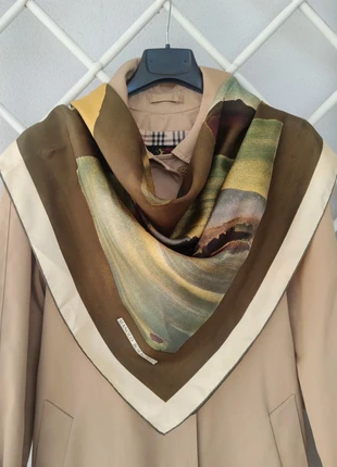 Foulard Manolo Borromeo in twill di seta 100%, marque: SETA, état: Très bon état, 25,00 €, 26,95 € Protection acheteurs incluse