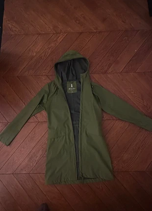 Manteau de pluie RAINS vert Olive / XS-XXS, marca: Rains, estado: Muito bom, tamanho: S / 36 / 8, €45.00, €47.95 inclui Proteção do Comprador