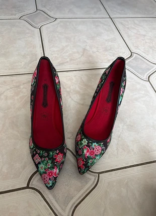 Escarpins neufs, marque: catalina estrada, état: Neuf sans étiquette, taille: 41, 5,00 €, 5,95 € Protection acheteurs incluse