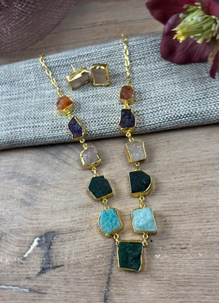 Magnifique BO et collier sautoir multi pierres., état: Très bon état, 18,00 €, 19,60 € Protection acheteurs (Pro) incluse